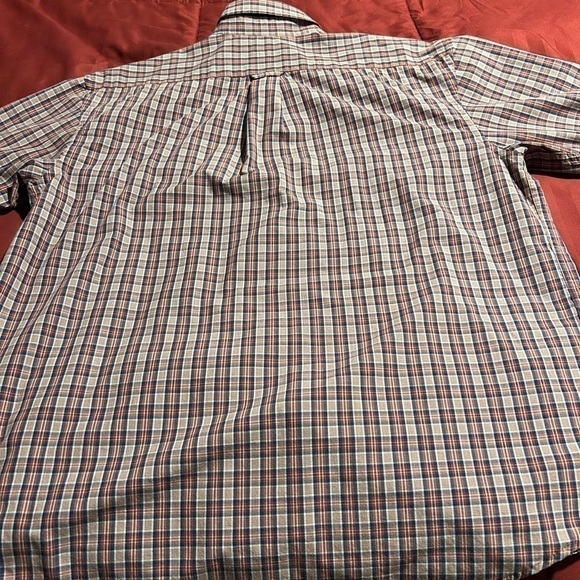 Long sleeve button down IZOD shirt - Picture 5 of 8